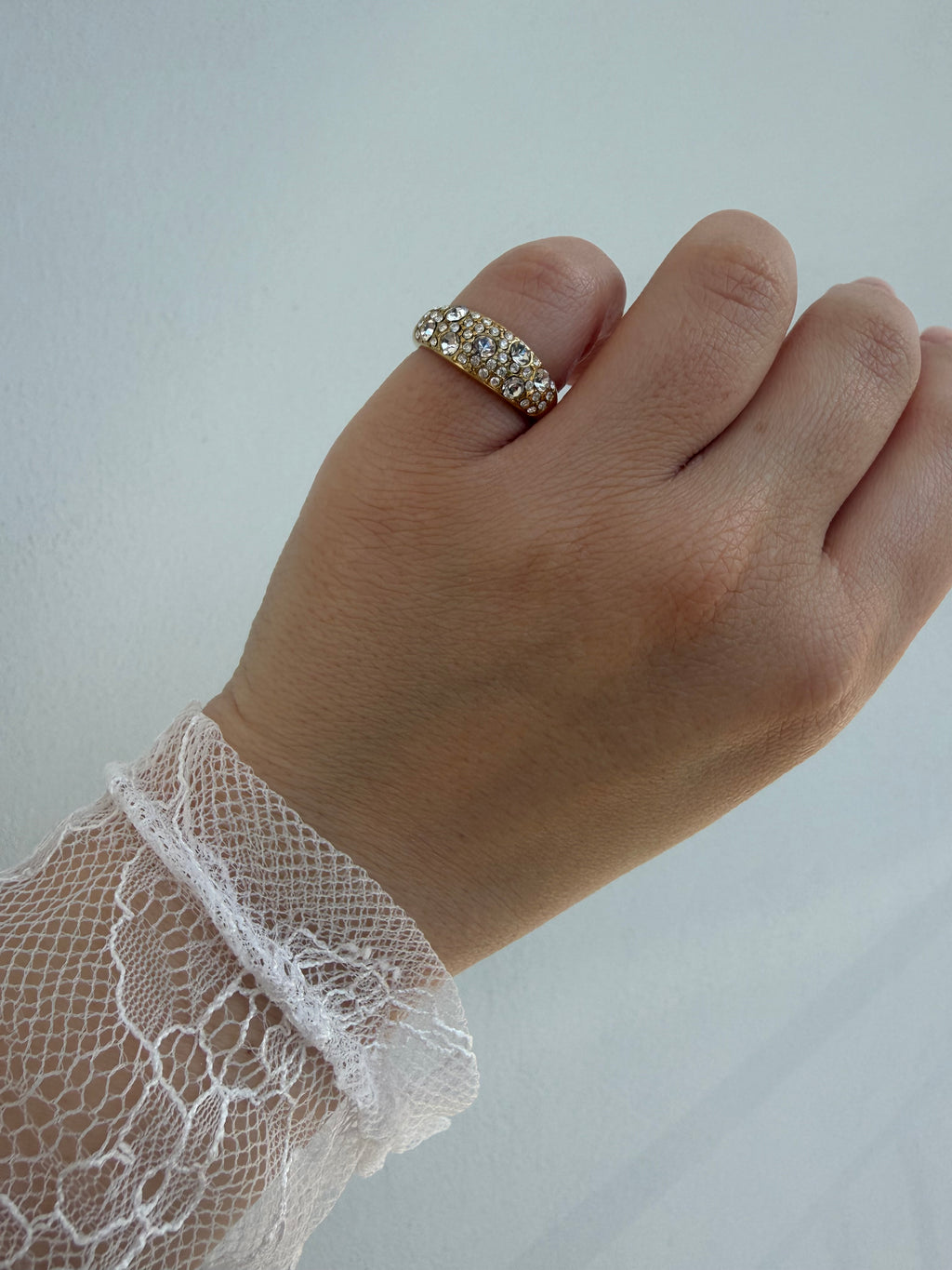 Petite Ring