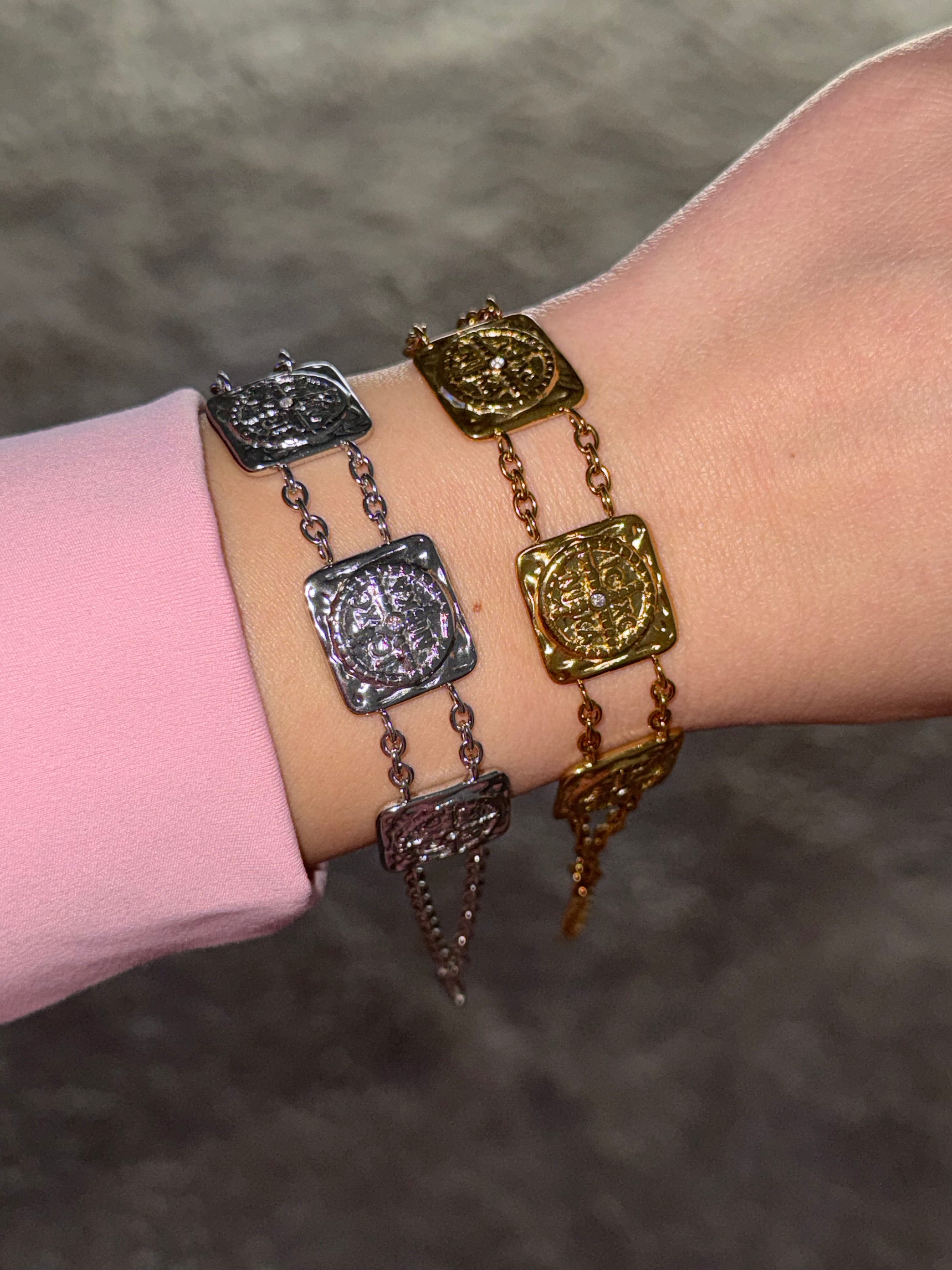 Relief Chain Bracelet