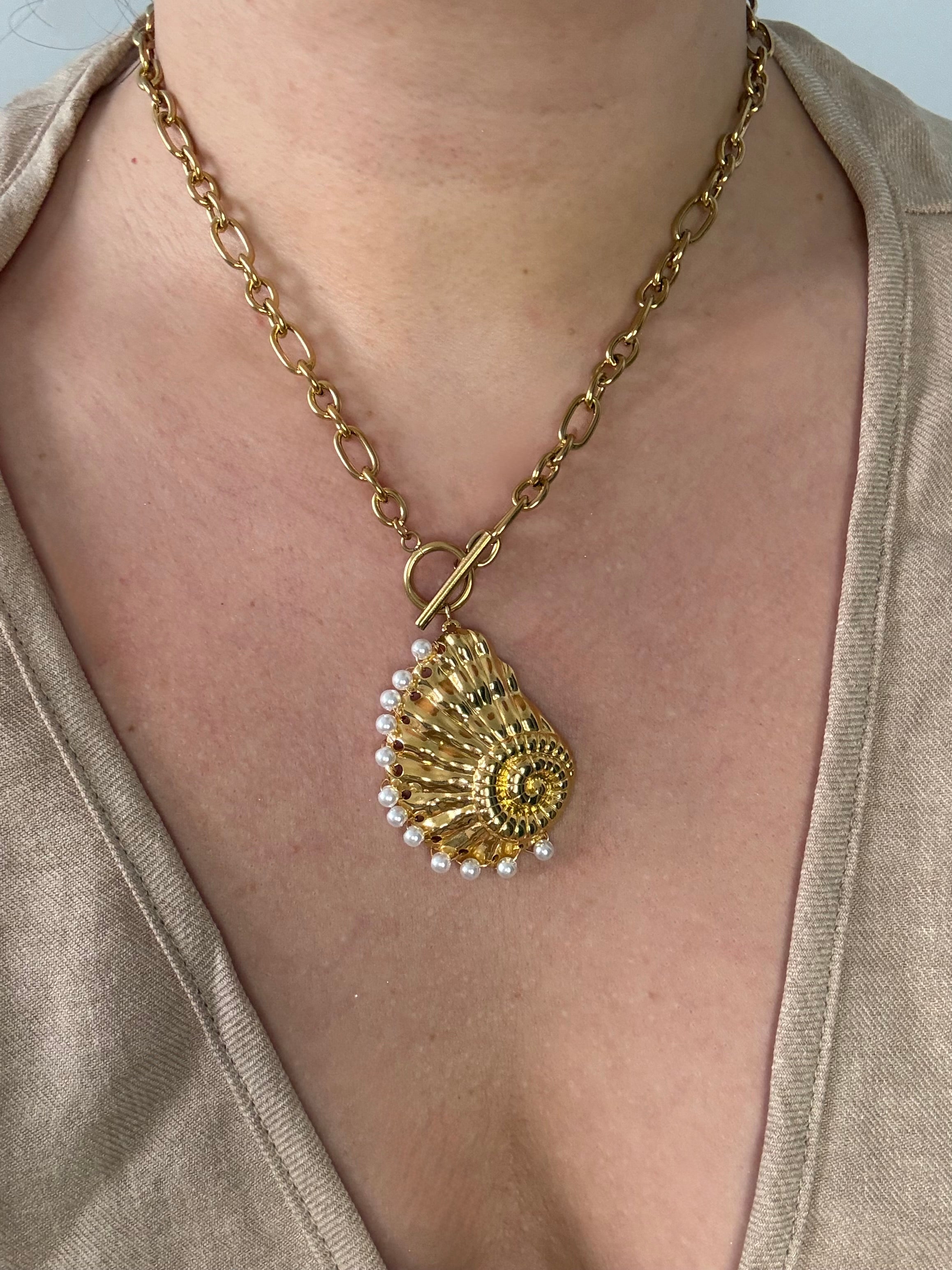 She’ll lumina Necklace