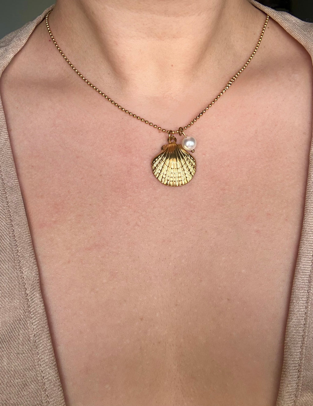 Pearl Shell Necklace