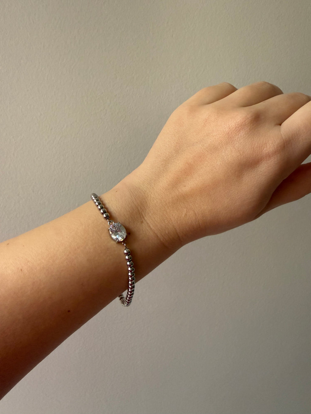 Luna Dot Bracelet