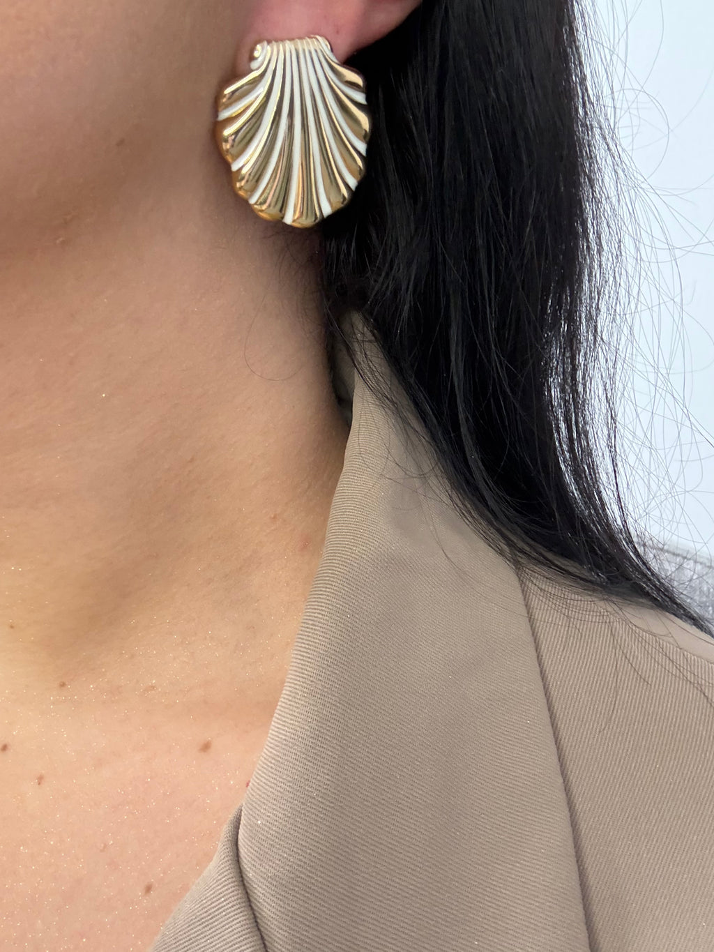 Pearl Shell Earrings