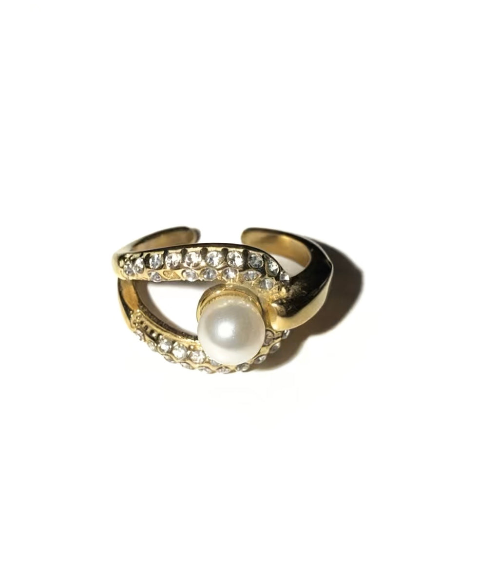 Pearl Duality Ring