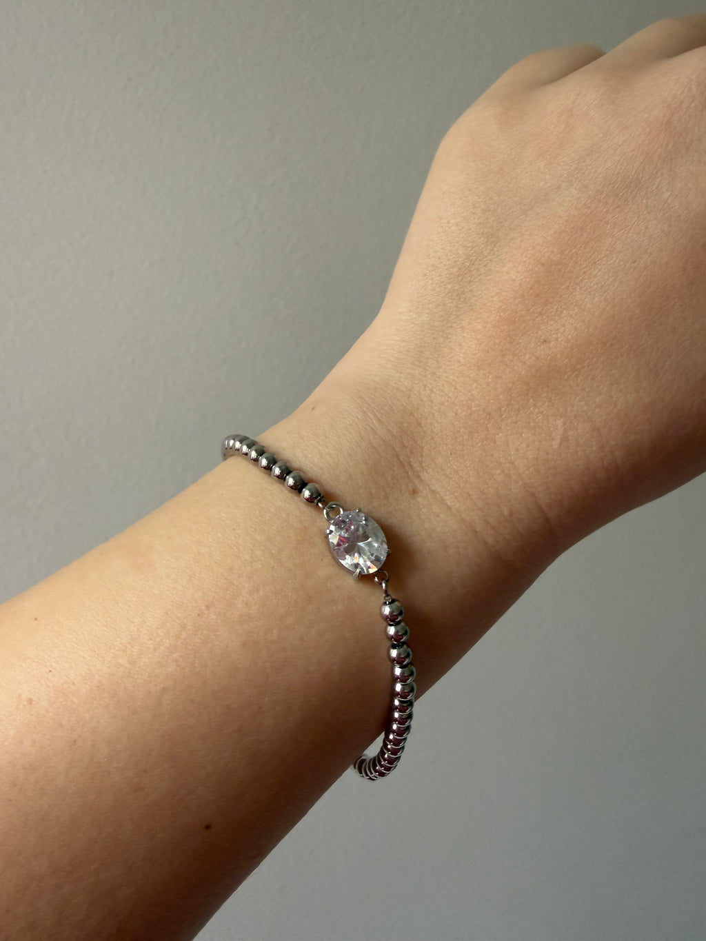 Luna Dot Bracelet