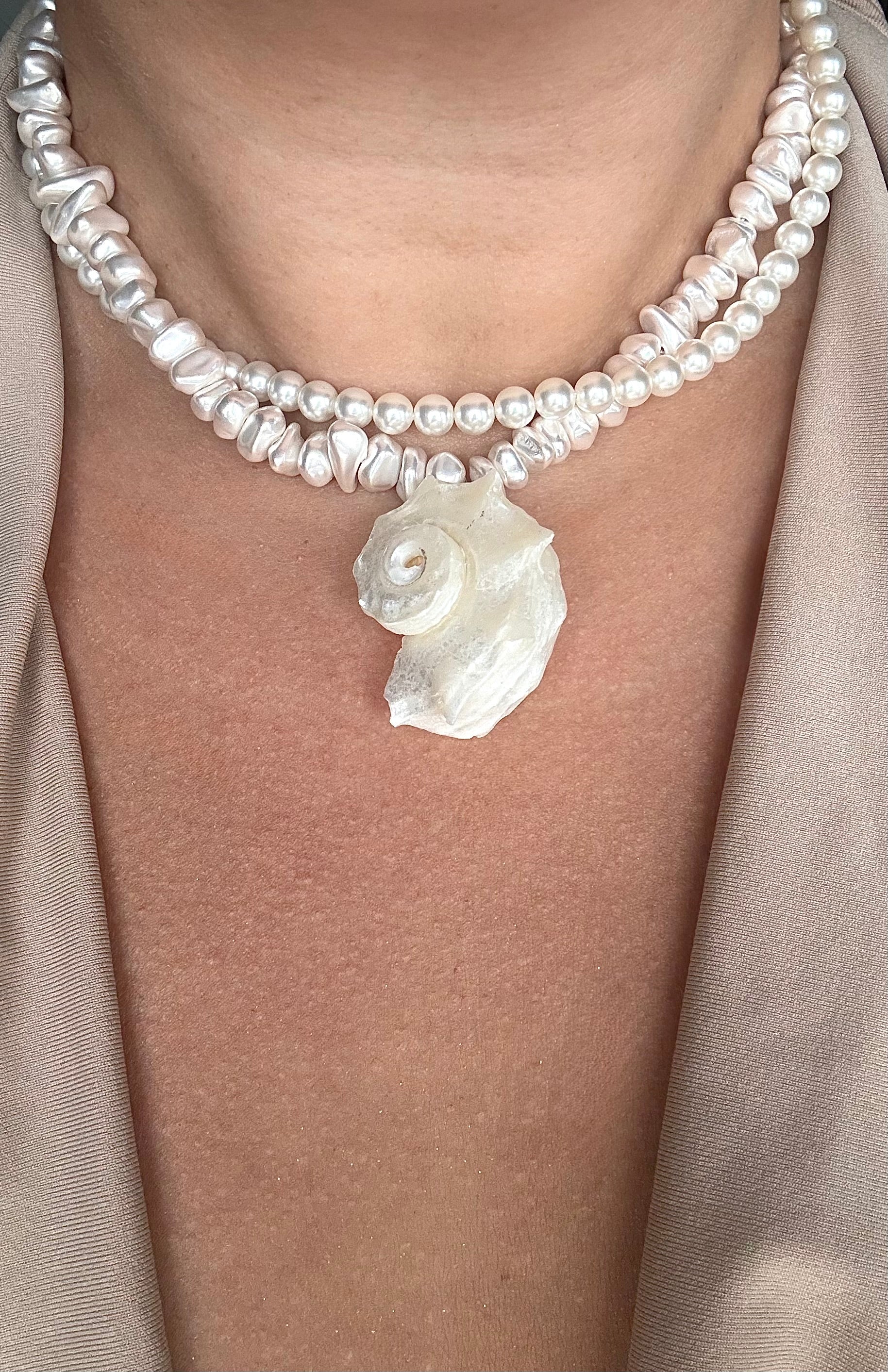 Augoustos Necklace