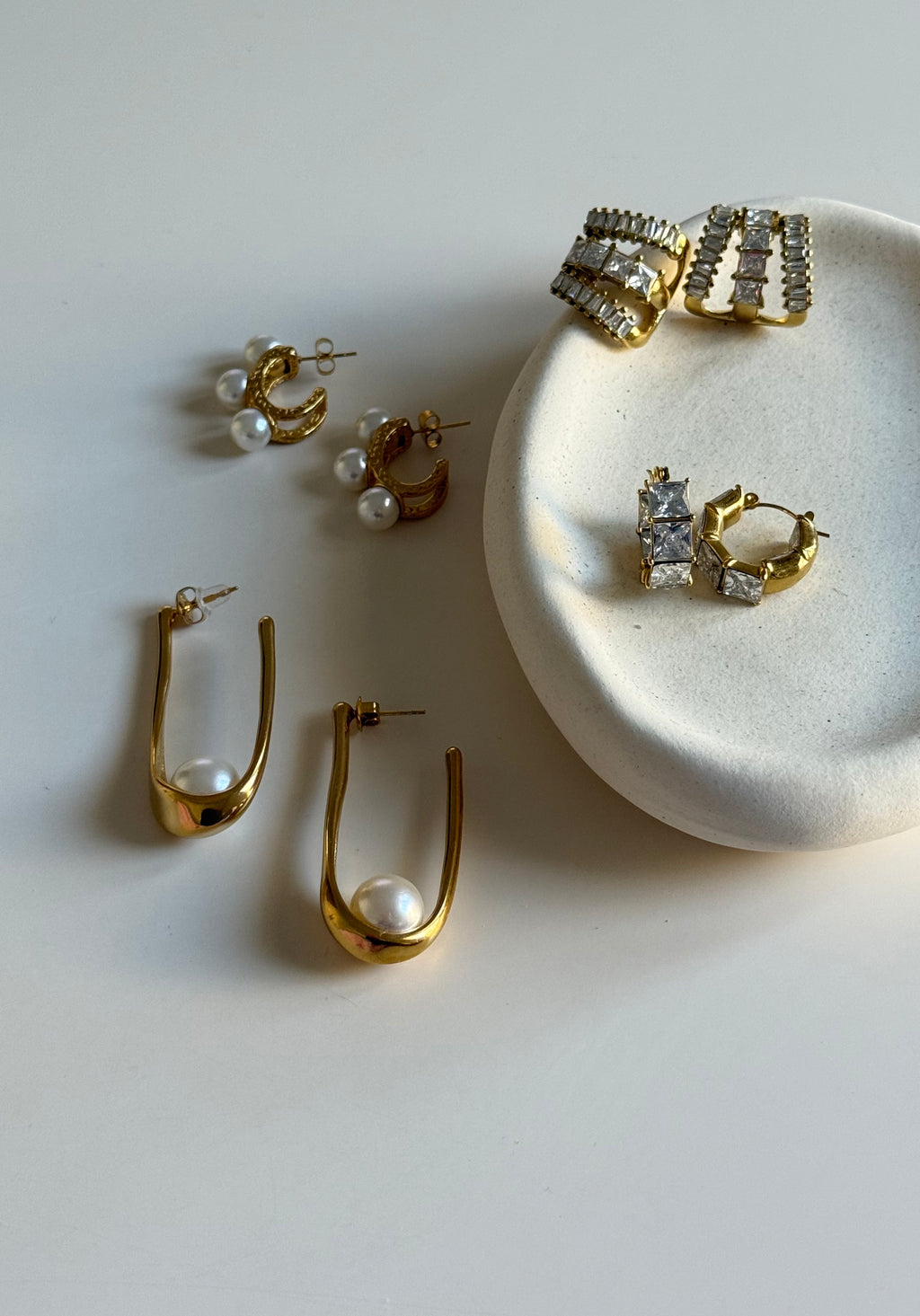Aura Pearl Earrings