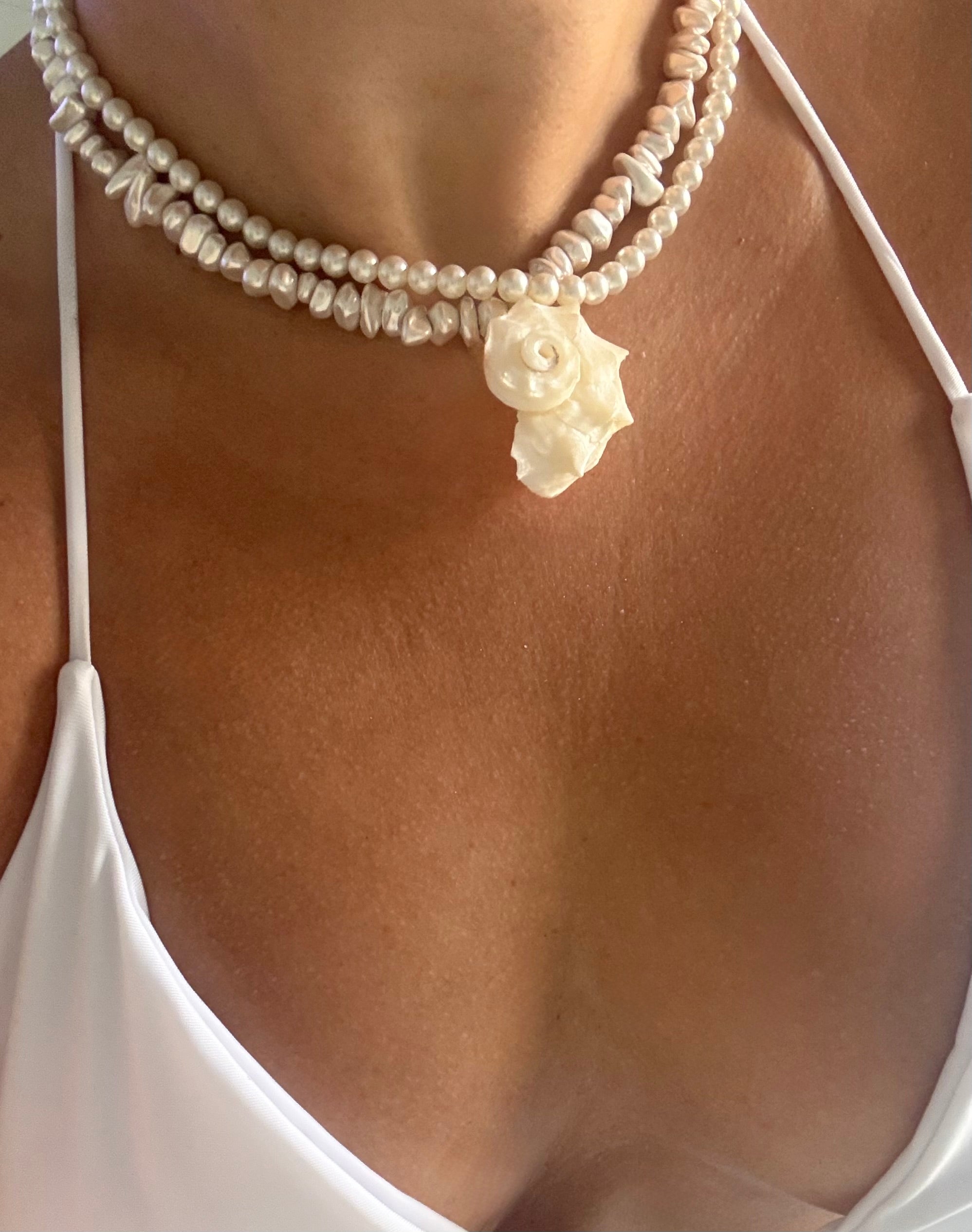 Augoustos Necklace