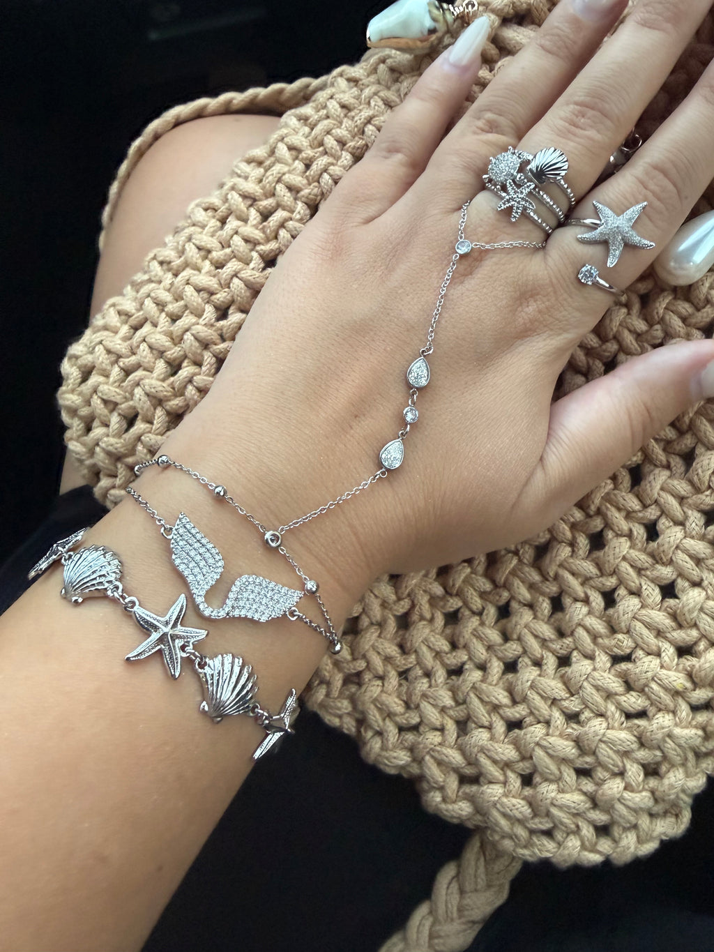 Delos Hand-Chain Bracelet