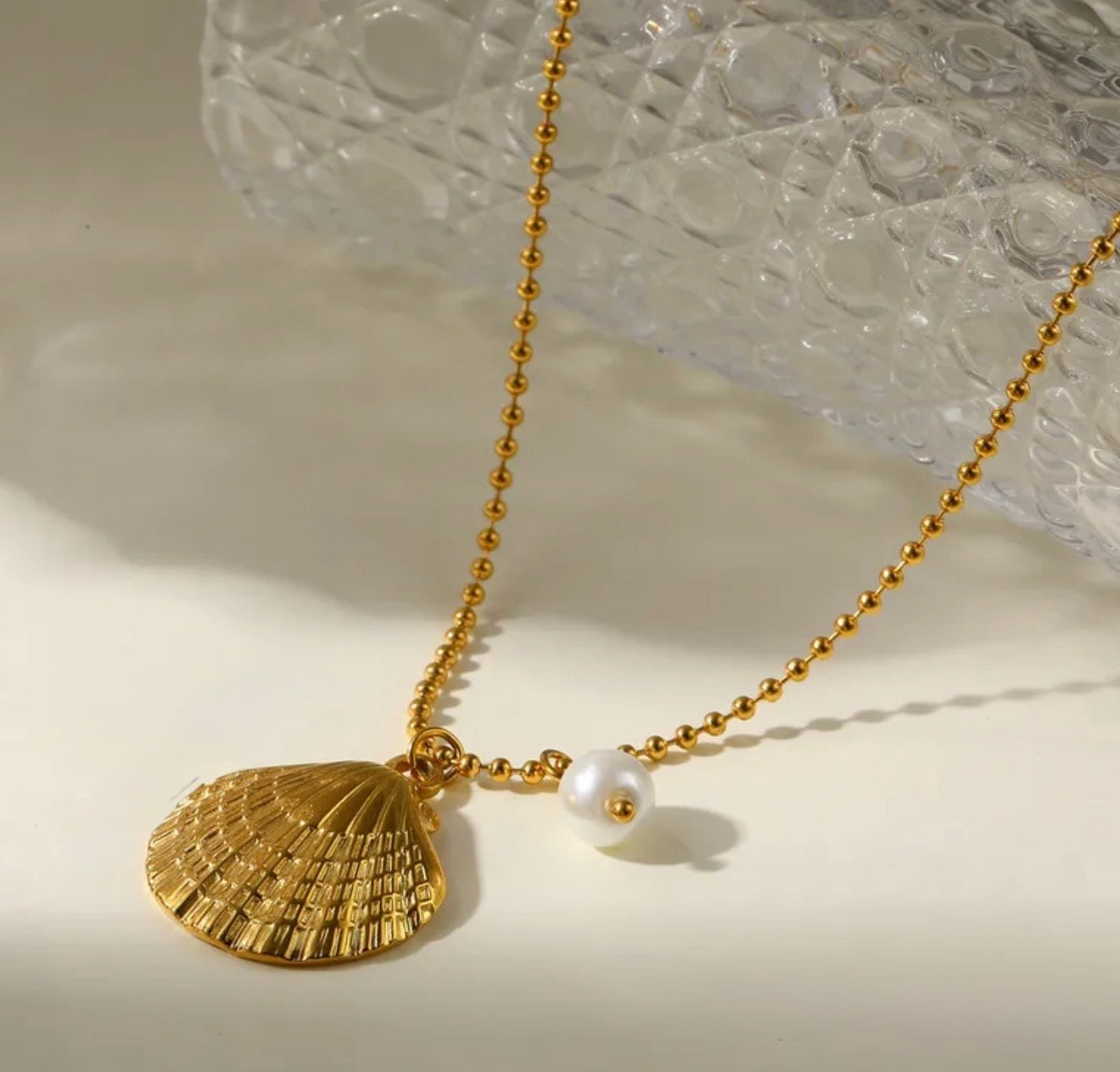 Pearl Shell Necklace