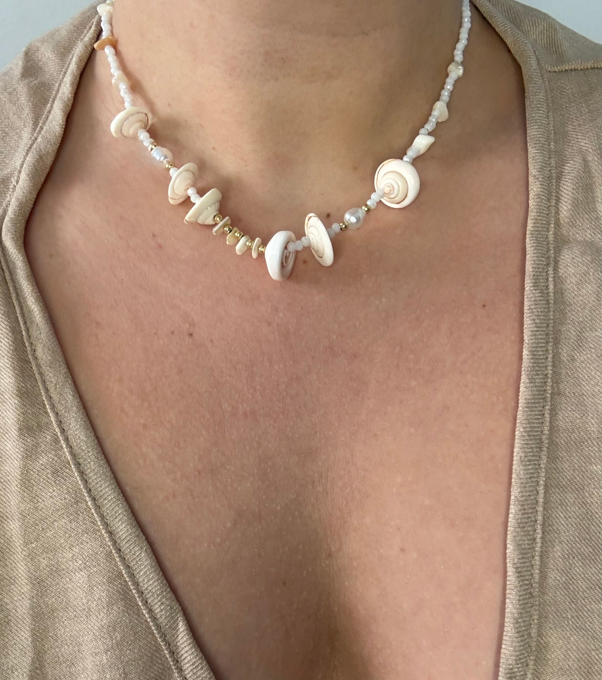 Isla Shell Necklace