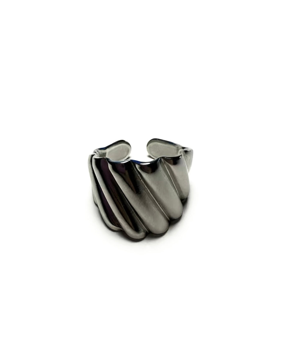 Ripples Ring